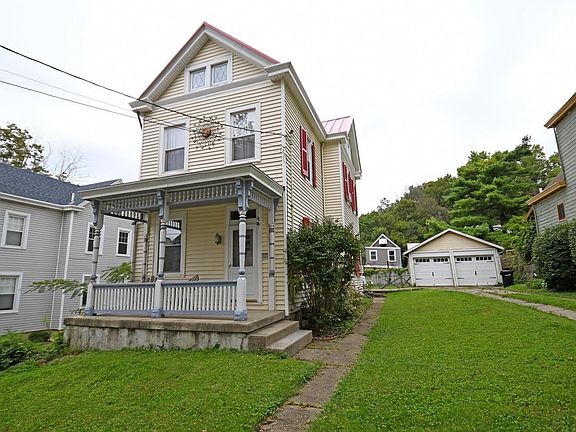 2nd image of 1642 Philomena Ave