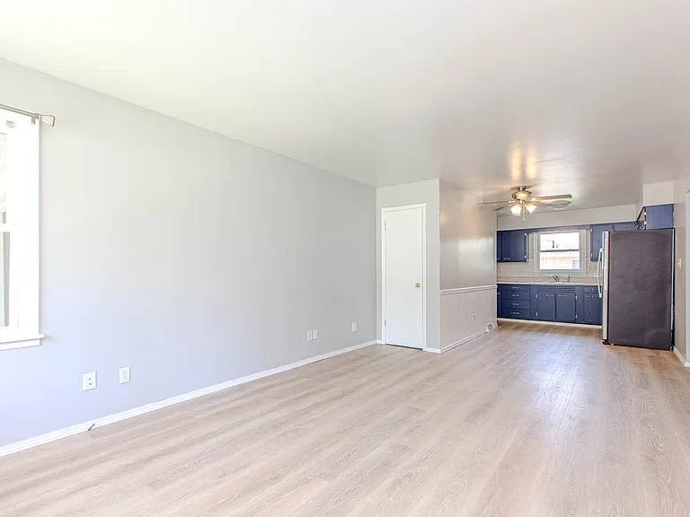 619 Jersey Ave #619 — Photo 2