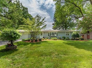 119 Glenview Ln, Rochester, NY 14609