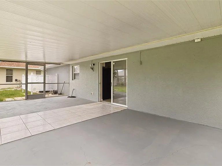 2745 Nellie Ln — Photo 30