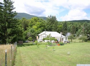 2 Morrison Rd, Acra, NY 12405