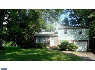 1425 Stover St, Warminster, PA 18974