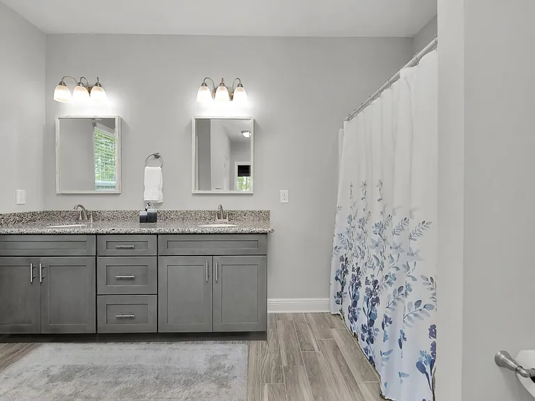 615 Lakeview St — Photo 20