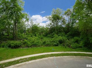 612 Rock River Rd, Springfield, IL 62711