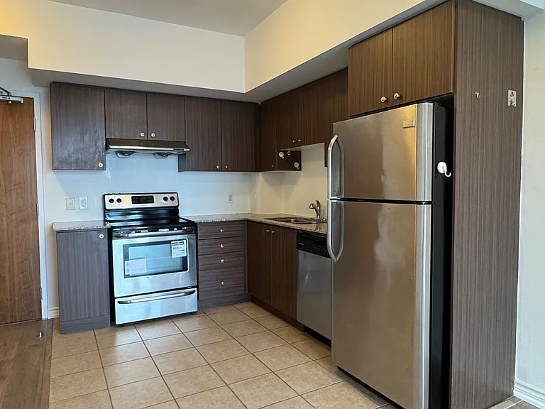 8323 Kennedy Rd #815 — Photo 7