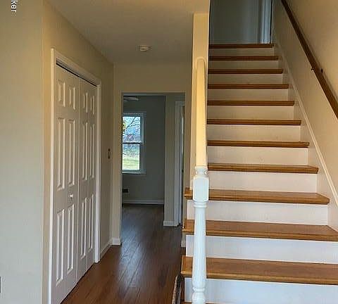 2nd image of 3705 Whitehall Ct