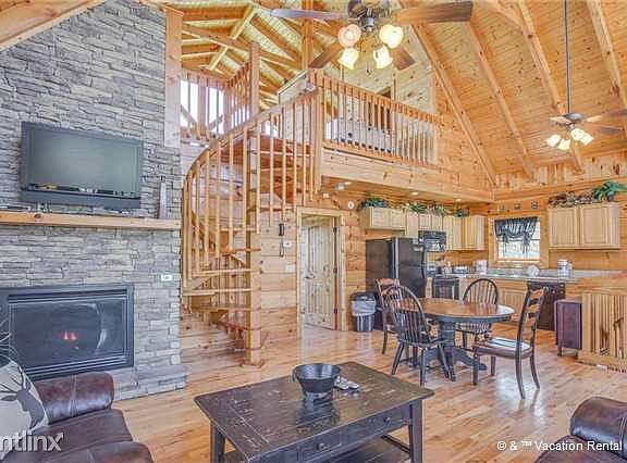 Welcome to Smoky Mountain Serenity