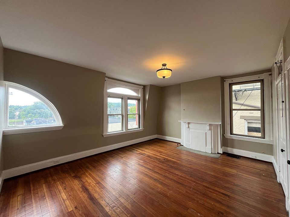 1st image of 8 E 16th St Unit 2
