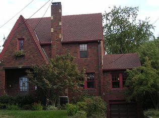 347 Parker Dr, Pittsburgh, PA 15216