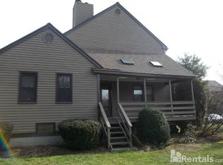 16 Stillmeadow Cir, Monroe, CT 06468