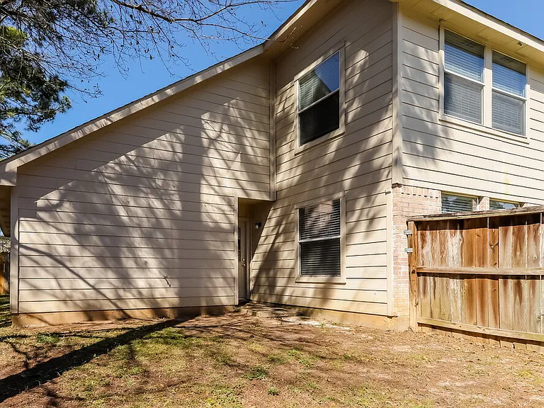 10007 Willow Wood Way — Photo 17
