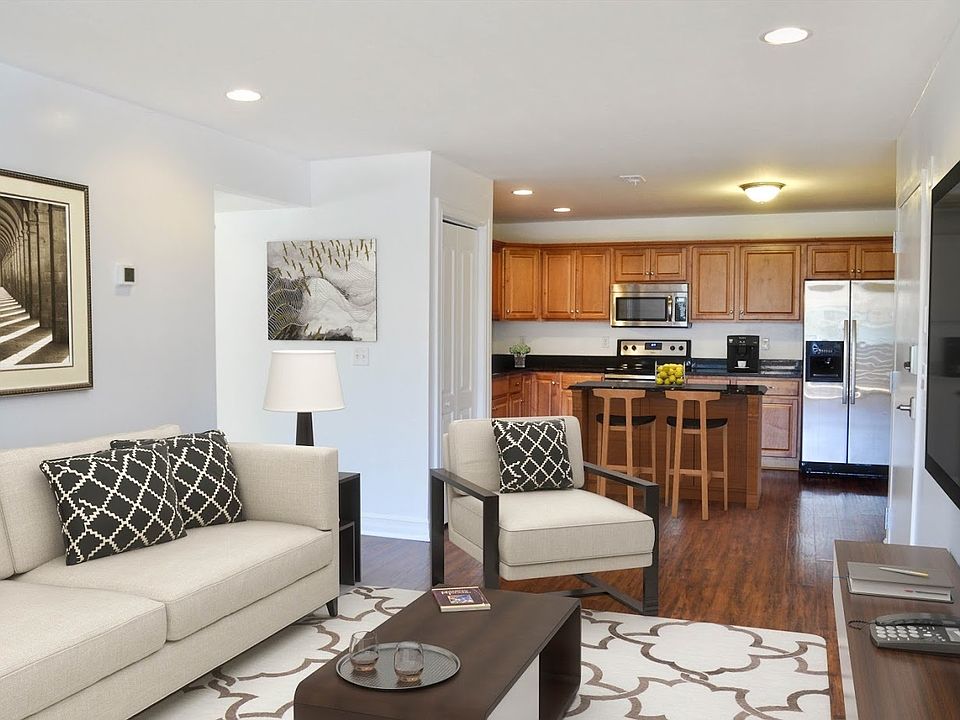 1st image of 2600 W 47th Ave APT 102