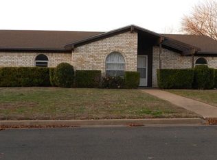 253 Monterrey Dr, Hewitt, TX 76643