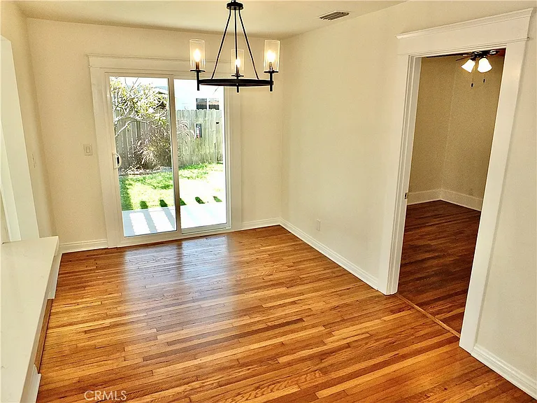 4036 E Vermont St — Photo 11