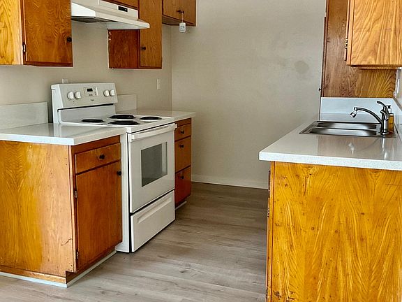 4th image of 41608 Marine Dr #C