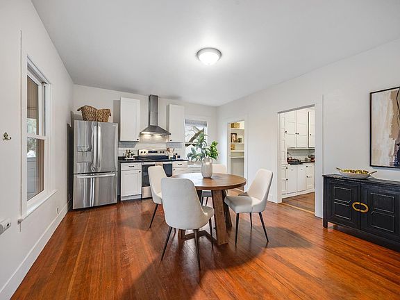 5th image of 1100 Lohrman Lane