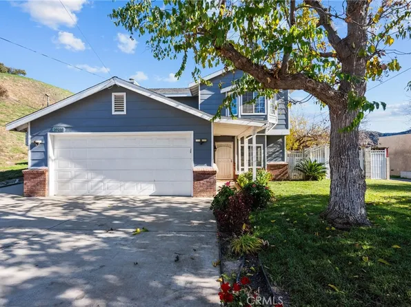 28938 Morningside Dr, Val Verde, CA 91384