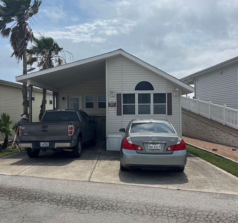 1st image of 631 Sand Dollar Dr #631