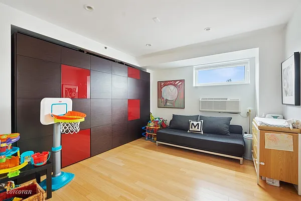 Rented by Corcoran | media 17