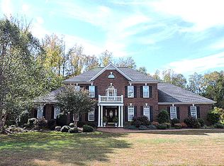 200 Cornwallis Dr, Danville, VA 24540