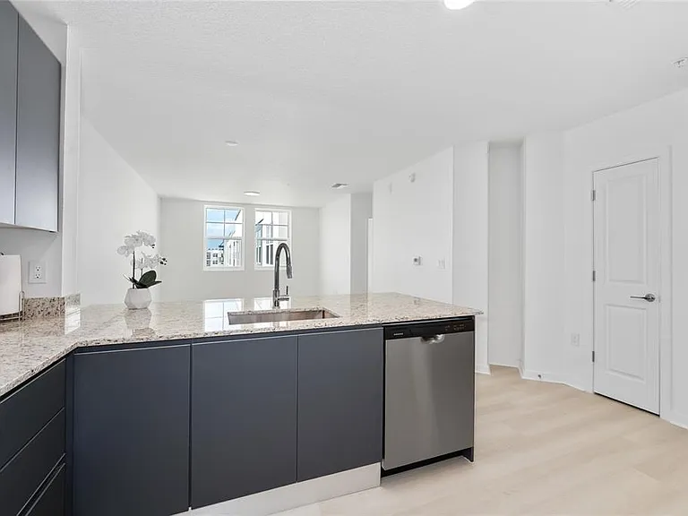 5587 Millenia Park Blvd #515 — Photo 8