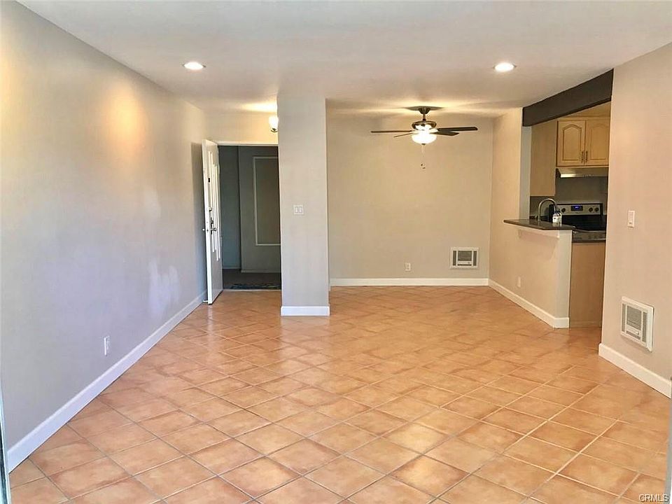 1st image of 360 S Euclid Ave Unit 221
