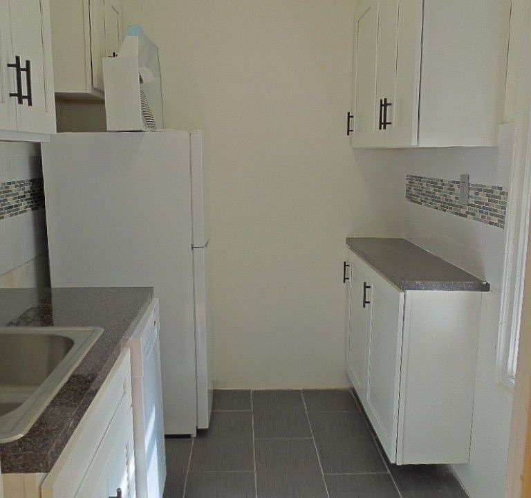 1st image of 540 Saint Johns Pl APT 2A