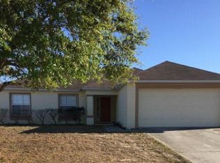 2324 Sunset Pointe Dr, Lake Wales, FL 33859