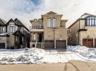 196 Forest Creek Dr, Kitchener, ON N2R0M2