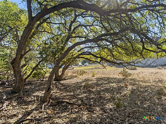 5th image of 1075 Pegasus Dr