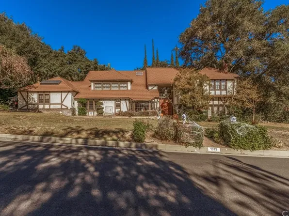 1373 El Mirador Dr, Pasadena, CA 91103
