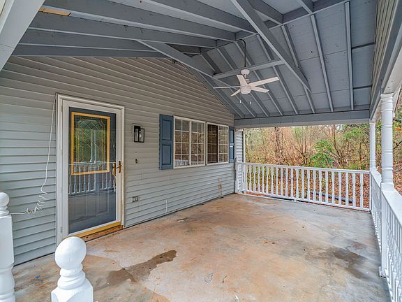5th image of 3828 Melissa Ln