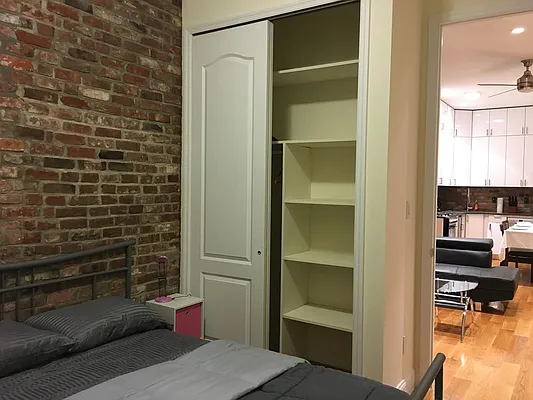 Rented by Urban Living | media 28