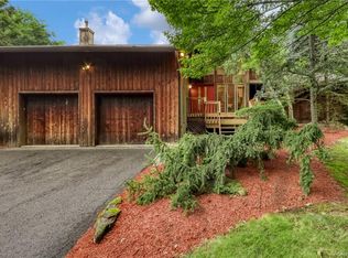 3 Blue Sky Dr, Suffern, NY 10901