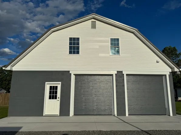 159 Wood St, Buckhannon, WV 26201