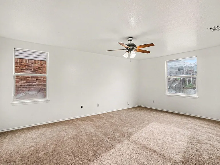 7656 Sienna Ridge Ln — Photo 15