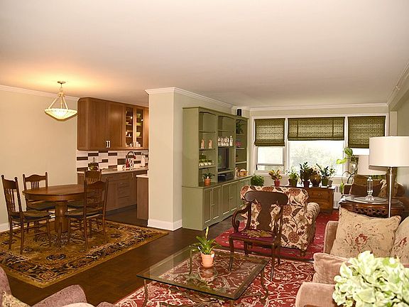 4th image of 4525 Henry Hudson Pkwy APT 409