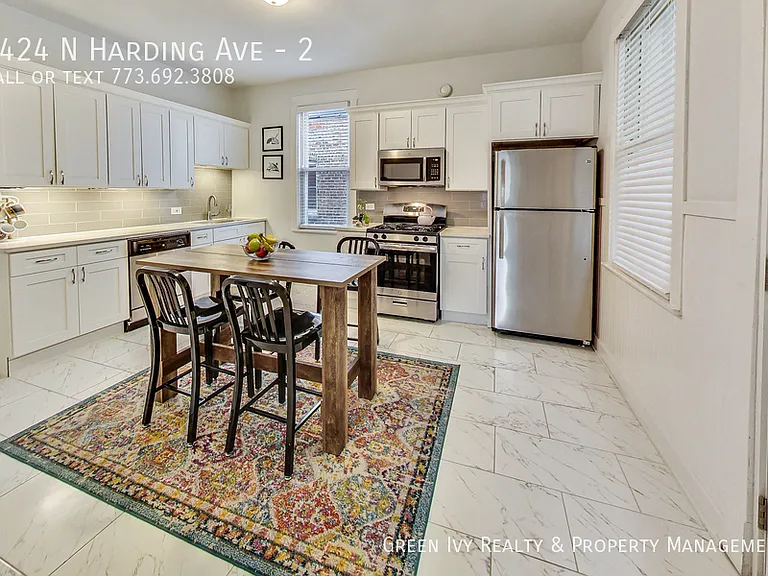 1424 N Harding Ave #2 — Photo 7
