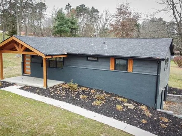 291 Simon Dr, Butler, PA 16002