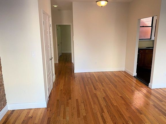 5th image of 235 E 13th St APT 5E