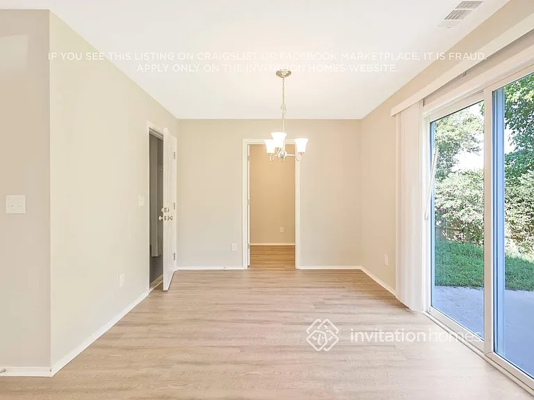 2888 Creekbend Dr — Photo 12