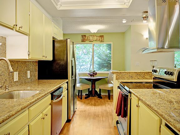 5th image of 18902 8th Ave NW APT 208