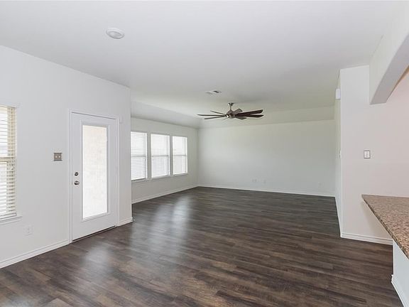 4th image of 3133 Honeycomb Way