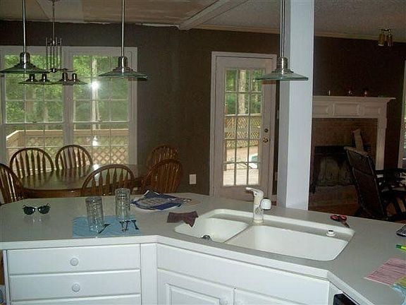 5th image of 230 Birch Creek Cir