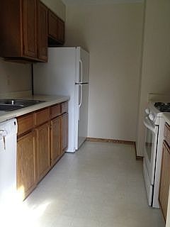 4th image of 2118 22nd Ave S