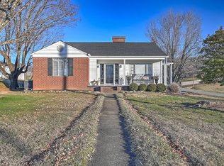 1840 Bloomingdale Rd, Kingsport, TN 37660