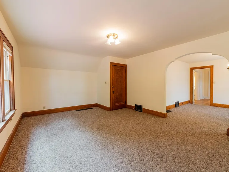 624 William St #2 — Photo 7