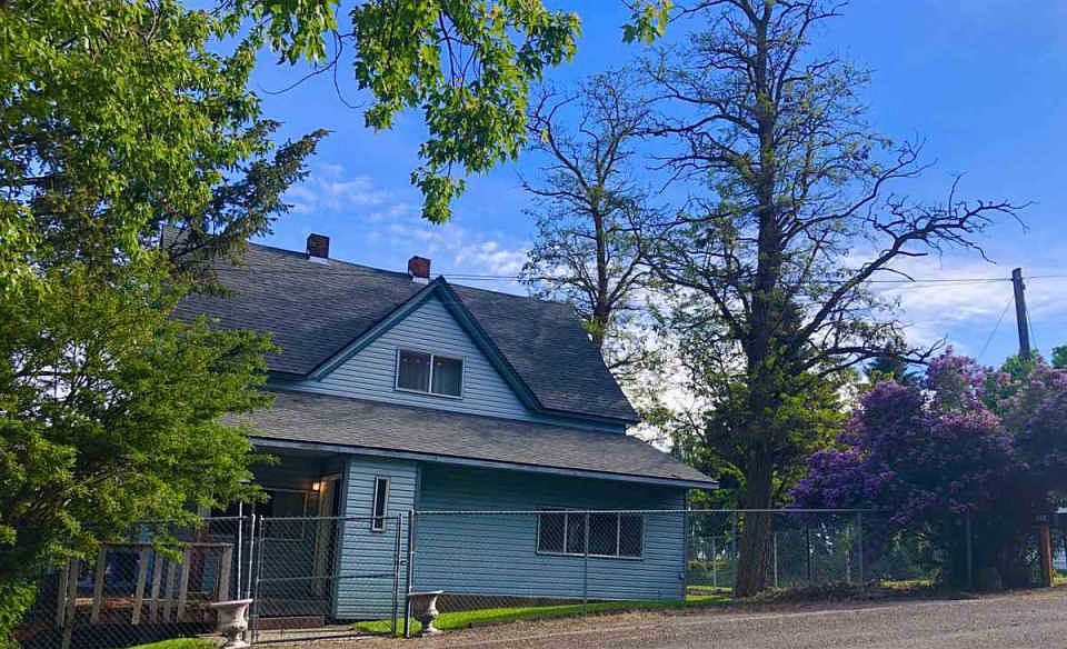 1st image of 428 W Desire St