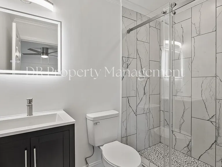 1708 Martin Luther King Dr — Photo 16