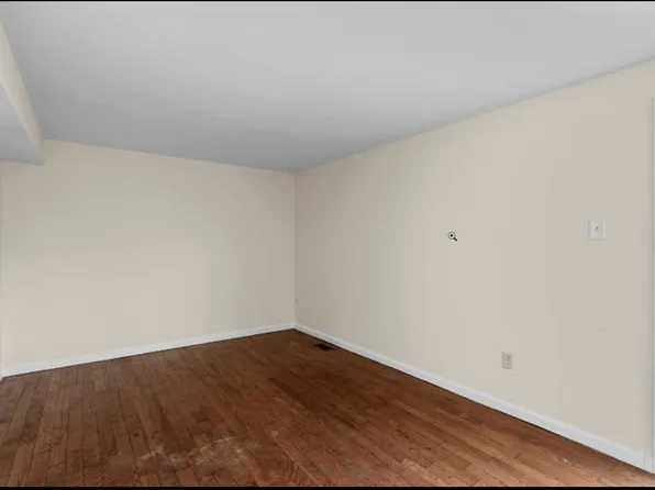 10289 Daystar Ct, Columbia, MD 21044